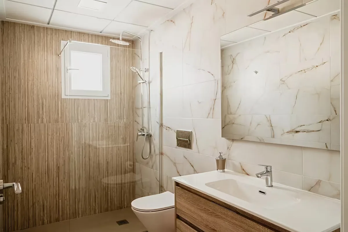 Baño completo de Villa Alegre Matola