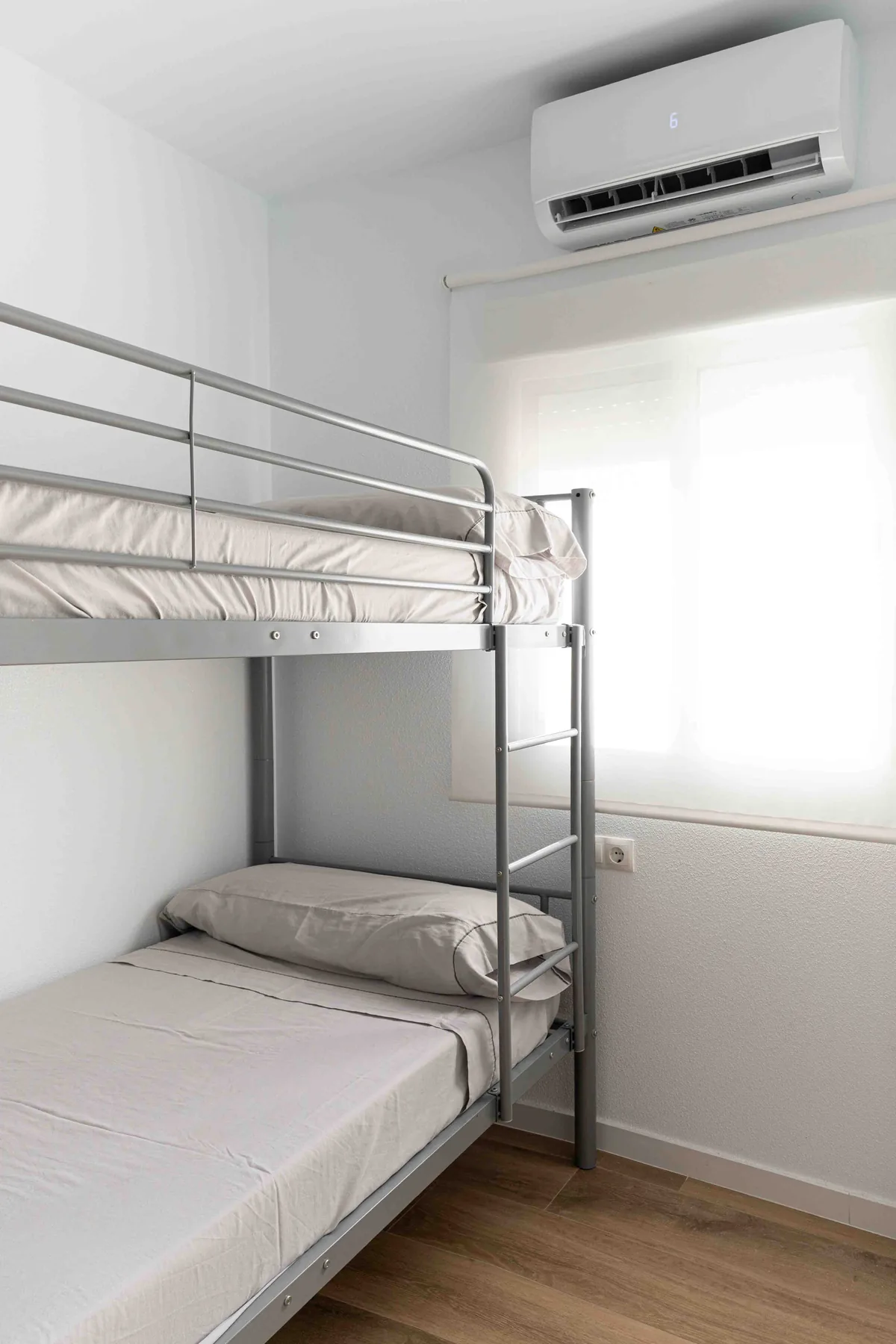 Bedroom with bunk beds de Villa Alegre Matola