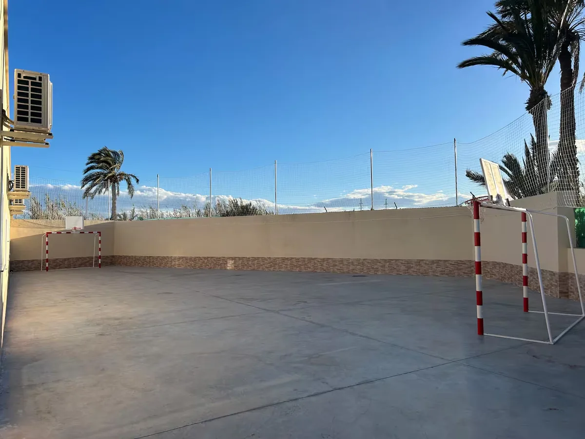 Zona deportiva de Villa Alegre Matola